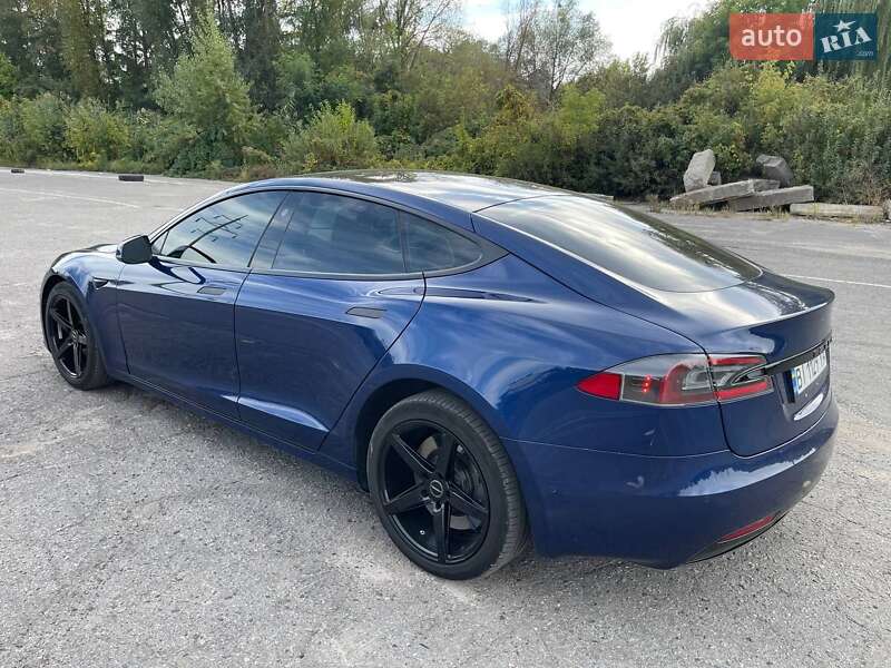 Ліфтбек Tesla Model S 2017 в Полтаві