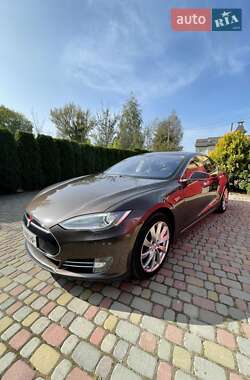 Tesla Model S  2014