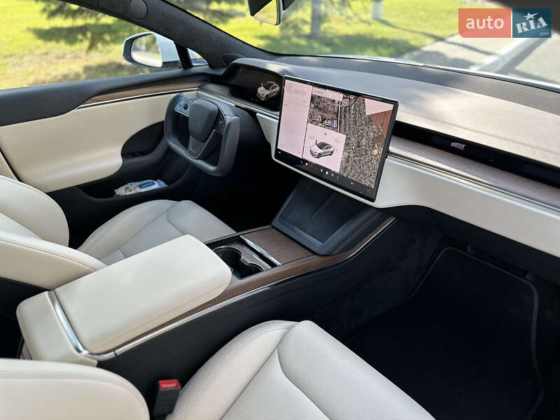 Лифтбек Tesla Model S 2022 в Одессе