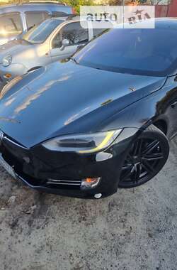 Tesla Model S  2017