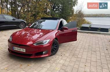 Tesla Model S  2016