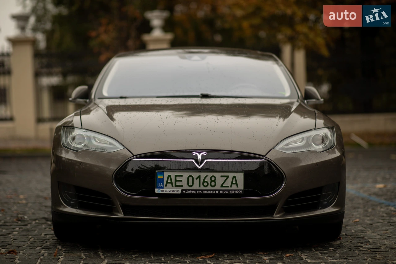 2016 Tesla Model S - мініатюра 3