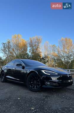Tesla Model S  2018