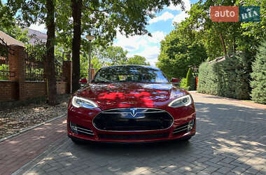 Ліфтбек Tesla Model S 2014 в Києві фото Ліфтбек Tesla Model S 2014 в Києві