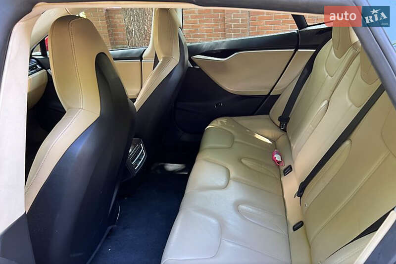Ліфтбек Tesla Model S 2014 в Києві фото 11 Ліфтбек Tesla Model S 2014 в Києві