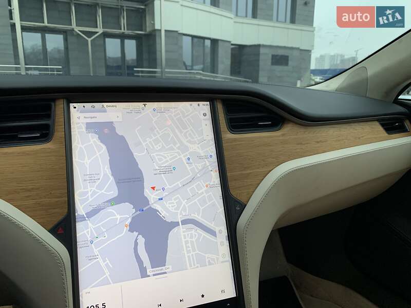 Лифтбек Tesla Model S 2019 в Киеве