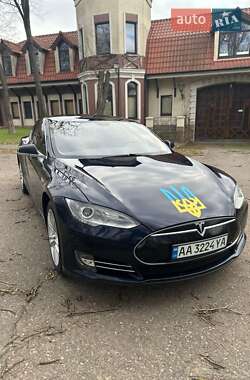 Tesla Model S  2013