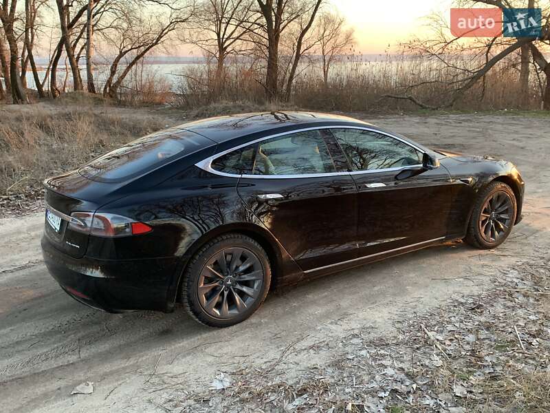 Ліфтбек Tesla Model S 2019 в Кам'янському фото 6 Ліфтбек Tesla Model S 2019 в Кам'янському