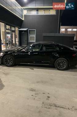 Ліфтбек Tesla Model S 2019 в Кам'янському фото 13 Ліфтбек Tesla Model S 2019 в Кам'янському