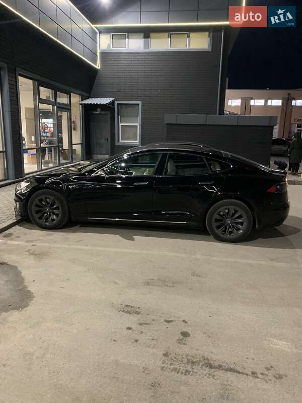 Ліфтбек Tesla Model S 2019 в Кам'янському фото 13 Ліфтбек Tesla Model S 2019 в Кам'янському