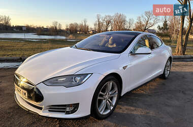 Tesla Model S 60 2013