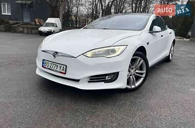 Ліфтбек Tesla Model S 2014 в Тернополі