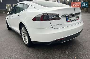 Ліфтбек Tesla Model S 2014 в Тернополі