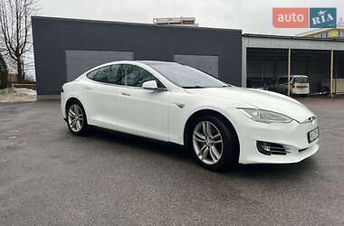 Ліфтбек Tesla Model S 2014 в Тернополі