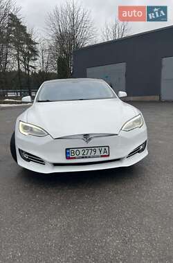 Ліфтбек Tesla Model S 2014 в Тернополі