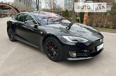 Tesla Model S  2017