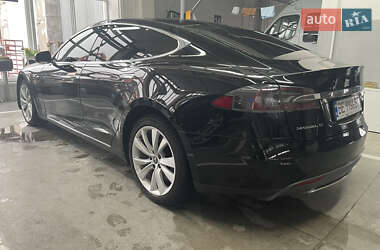 Tesla Model S  2014