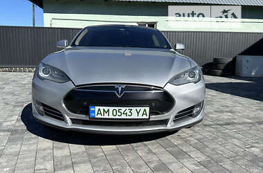 Tesla Model S  2013