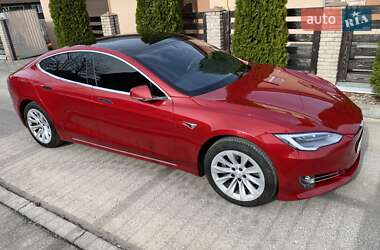 Tesla Model S  2017
