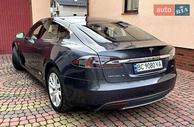 Tesla Model S  2015