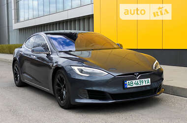 Tesla Model S  2017