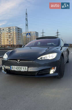 Tesla Model S  2018