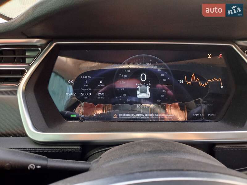 Ліфтбек Tesla Model S 2013 в Кам'янець-Подільському