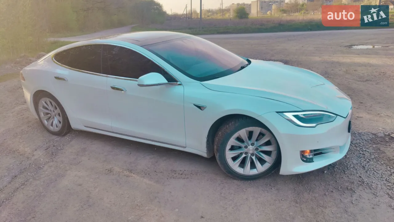 2016 Tesla Model S - мініатюра 2