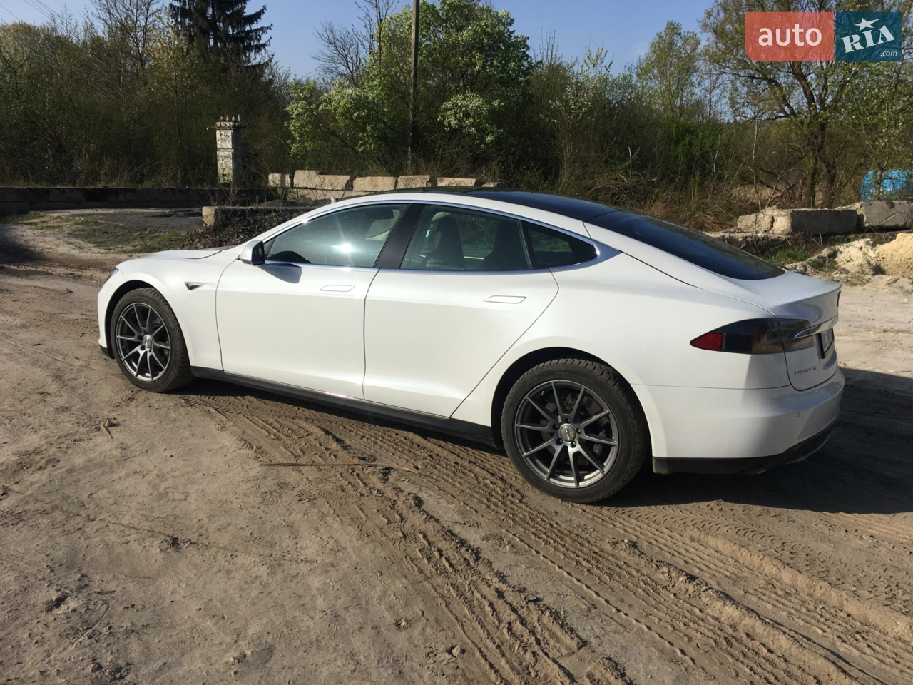 2014 Tesla Model S - мініатюра 3