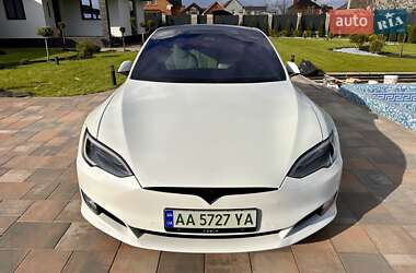 Tesla Model S  2017