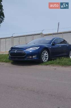 Tesla Model S  2016