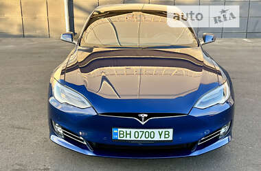 Tesla Model S 2017