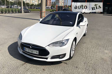 Tesla Model S  2016