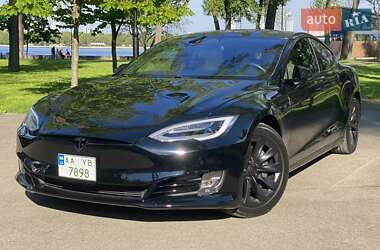 Tesla Model S  2018