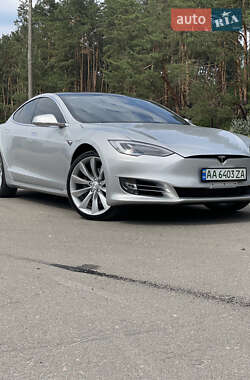 Tesla Model S  2018