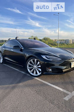 Tesla Model S  2017