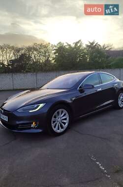 Tesla Model S  2016