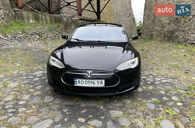 Tesla Model S 2013