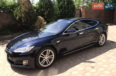 Ліфтбек Tesla Model S 2013 в Харкові