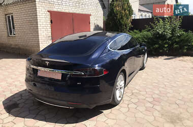 Ліфтбек Tesla Model S 2013 в Харкові