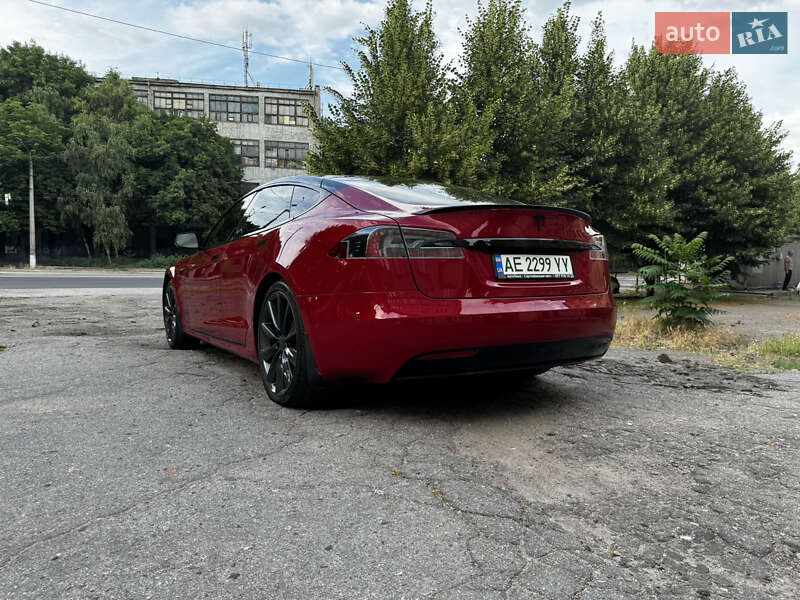 Лифтбек Tesla Model S 2019 в Днепре