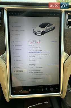 Лифтбек Tesla Model S 2017 в Запорожье