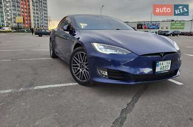 Tesla Model S  2016