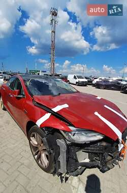 Tesla Model S  2016
