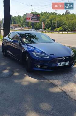 Tesla Model S  2017