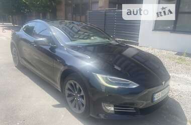 Tesla Model S 2017