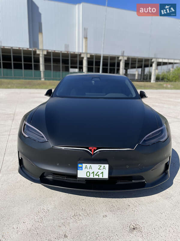 Лифтбек Tesla Model S 2021 в Киеве