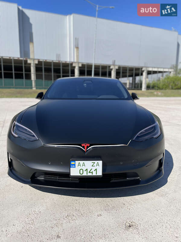 Лифтбек Tesla Model S 2021 в Киеве