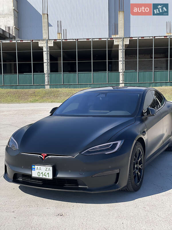 Лифтбек Tesla Model S 2021 в Киеве