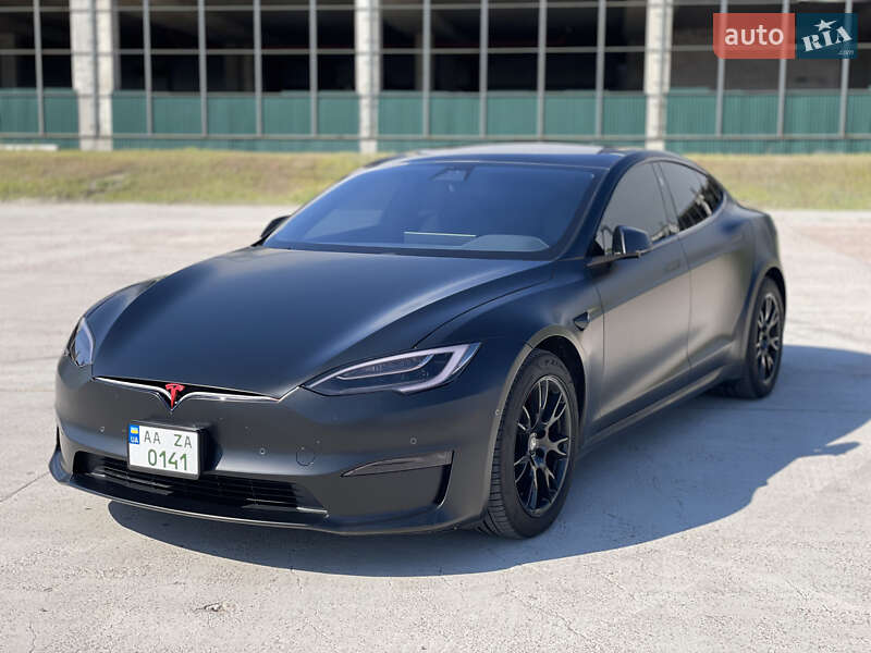 Лифтбек Tesla Model S 2021 в Киеве